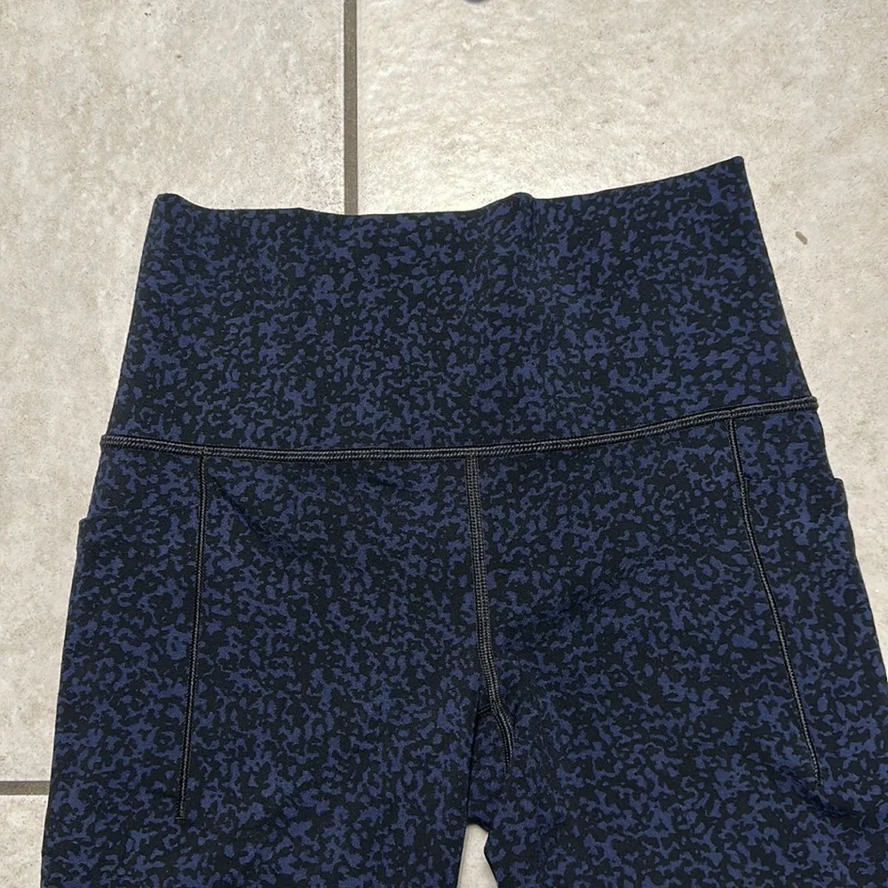 Athlete‎ Salutation Stash Pocket Gravel Tight Leggings